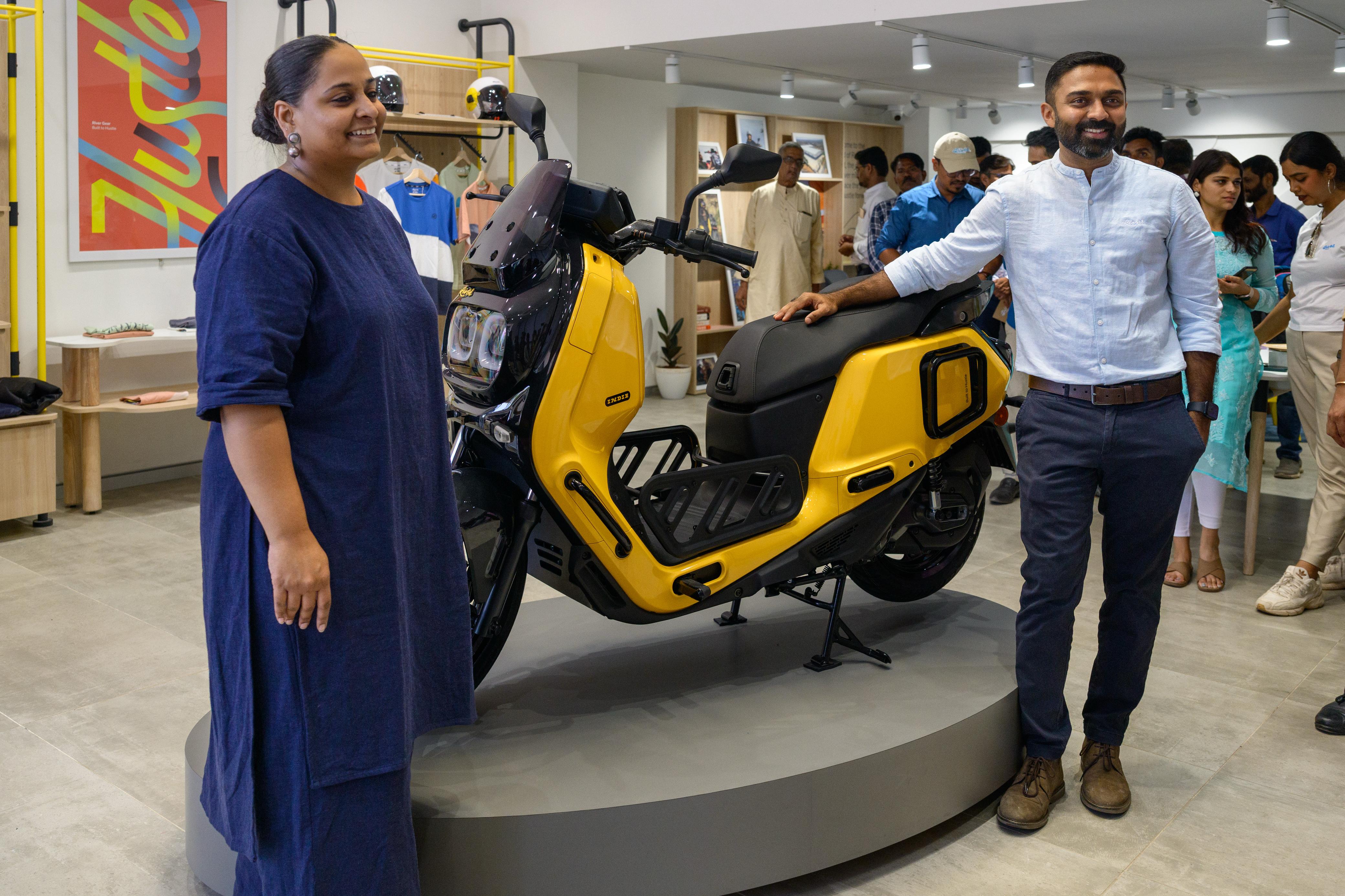 L-R, AVP Manufacturing- Mayuri Mohidekar and River Co-founder and CEO, Aravind Mani.jpg